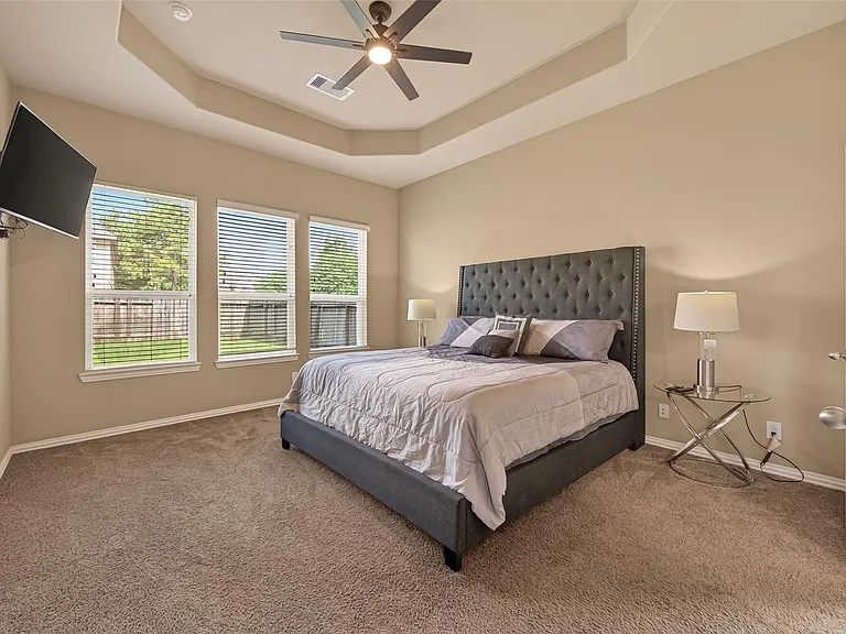 4502 Mallory Creek Dr — Photo 13