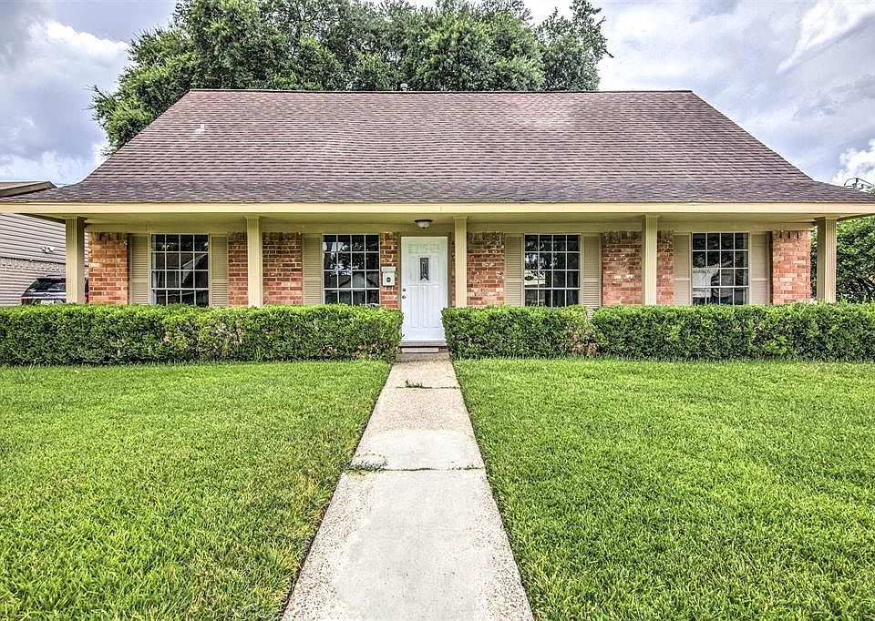 1st image of 10615 Sagetree Dr