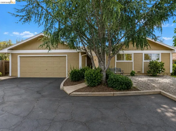 1833 Camino Estrada, Concord, CA 94521
