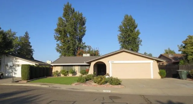 3469 Carrie Ct photo 1