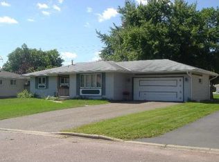 8332 Columbus Ave S, Bloomington, MN 55420