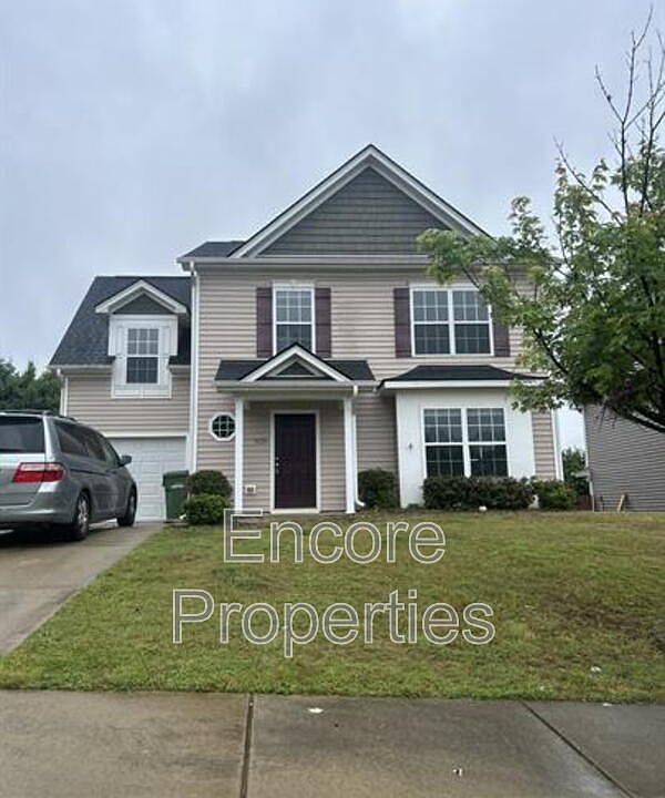 1st image of 929 Ribbonleaf Ln