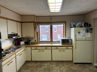 253 Van Horne St #1A, Greater Sudbury, ON P3B1J1