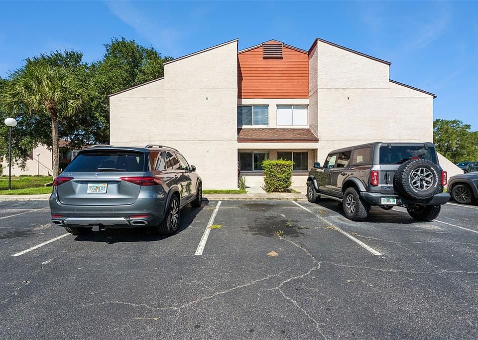 1st image of 2514 LAKEWAY BRANCH DRIVE #3205