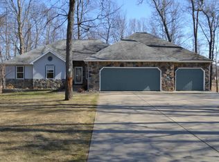 11315 Schoolhouse Dr, Vicksburg, MI 49097