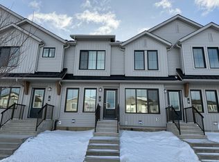 525 Secord Blvd NW #7, Edmonton, AB T5T7B8