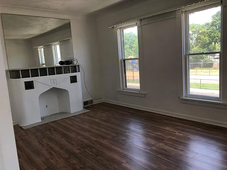 601 Chicago St — Photo 3