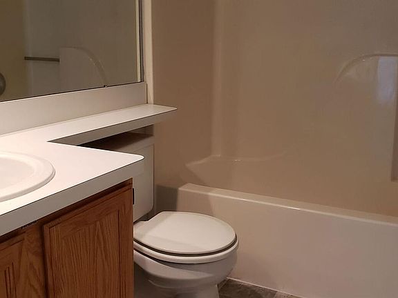 5th image of 1666 Coburn Dr