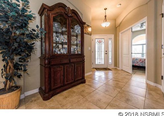 5th image of 3422 Leonardo Ln