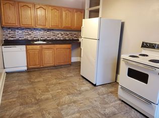 2 W Stiegel St 2 W Stiegel St, Manheim, PA 17545