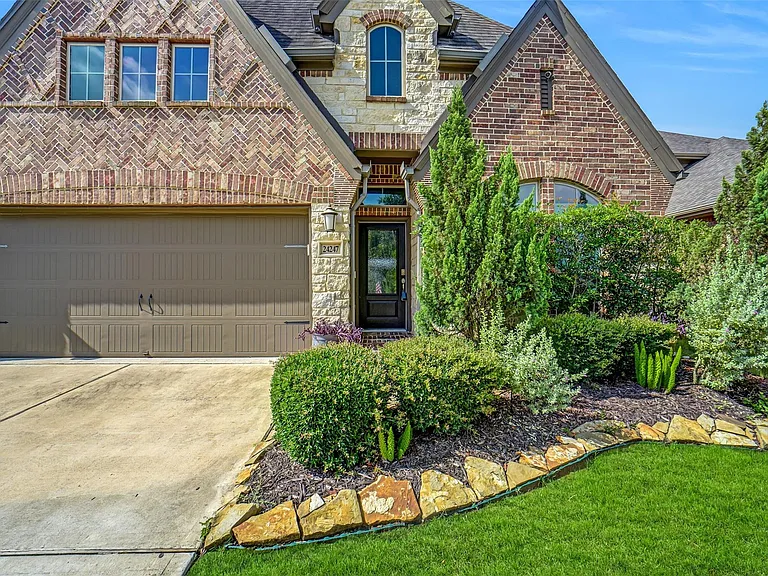 24247 Via Vitani Dr — Photo 4