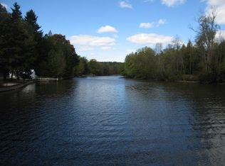 1328 Shoto Rd, Two Rivers, WI 54241