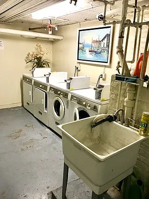 Rented by Vass Stevens Group | media 24