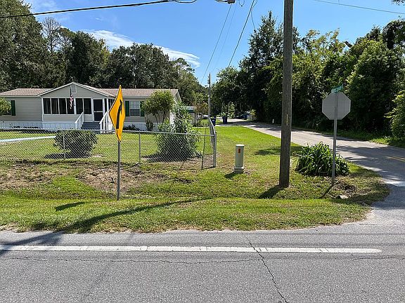 Bluff Rd & Morris Cannon St