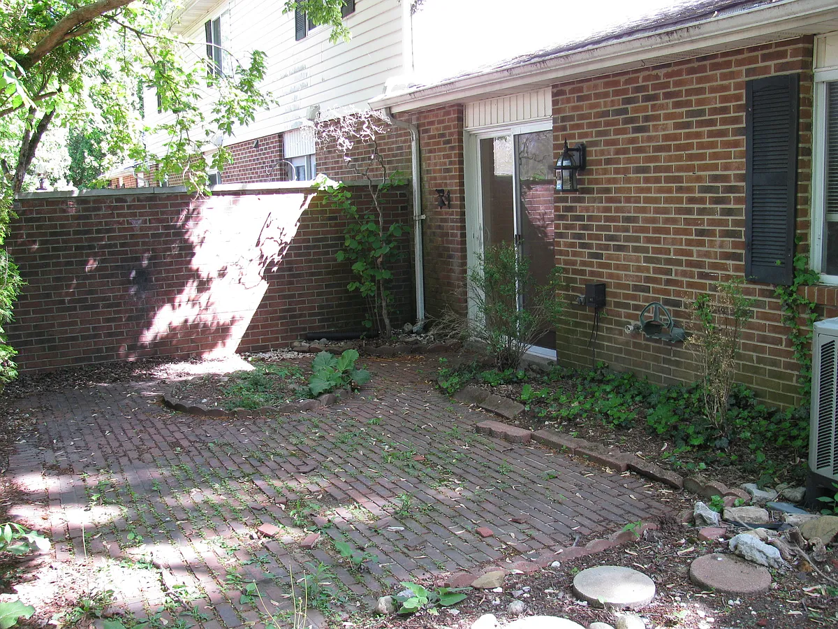 Building Photo - 2525 Valais Ct