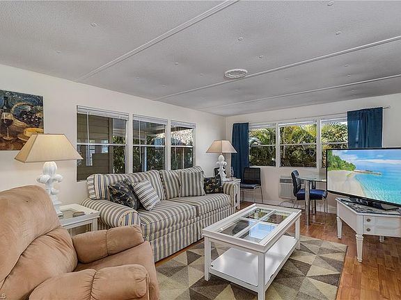 4th image of 3822 Cherry Ln