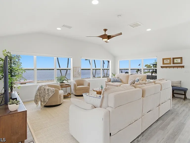 2669 Coco Plum Dr — Photo 5