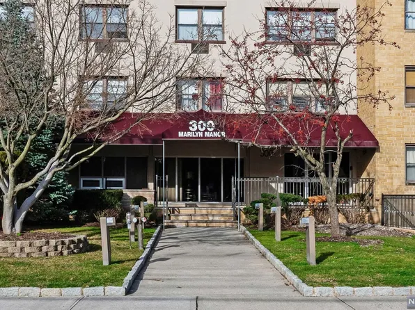 300 Lookout Ave APT C9, Hackensack, NJ 07601