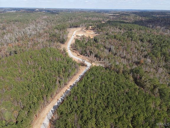 5th image of 2 Cedar Ridge Dr