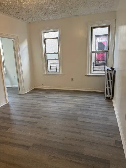 1 bed, $2,400 — Photo 2