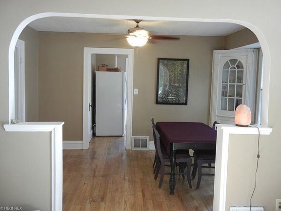 5th image of 2318 Oak Park Ave