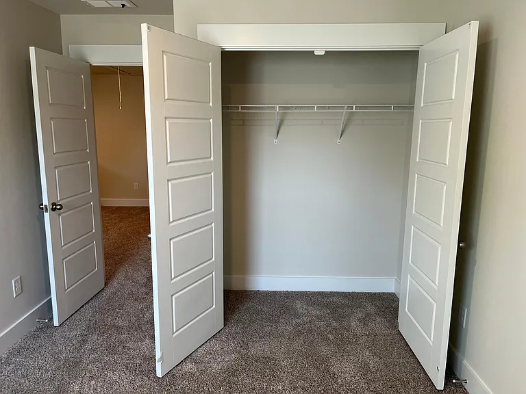 854 Thread Way — Photo 38