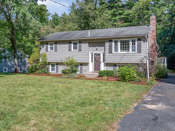 7 Hickory Dr, Townsend, MA 01469