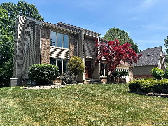 2nd image of 2136 Millstream Dr