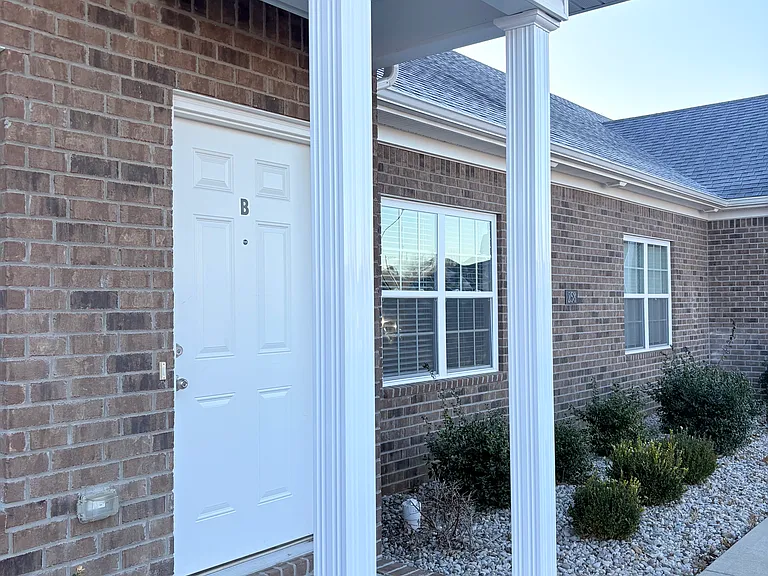 258 Spring Creek Ave — Photo 1