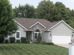 4499 Grand Ridge Dr SW, Wyoming, MI 49418