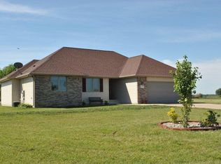 1507 River Aspen Rd, Yankton, SD 57078