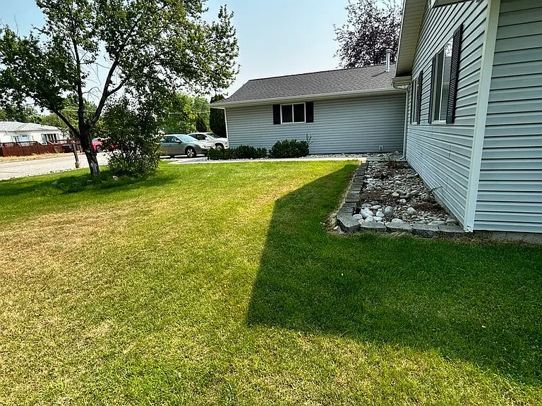 607 Desta St — Photo 31