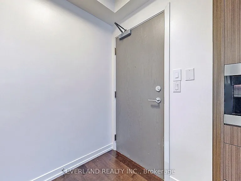 21 Widmer St #1507 — Photo 22