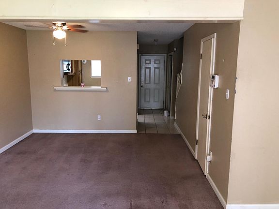 2nd image of 830 Meadow Glen Ave APT D