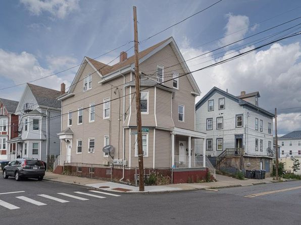 151 Regent Ave APT 3