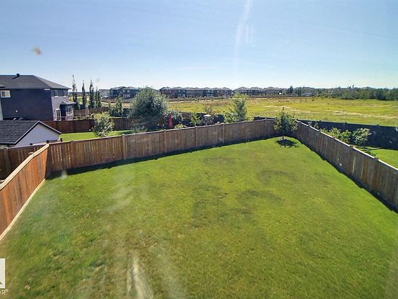 3rd image of 4847 173rd Ave NW