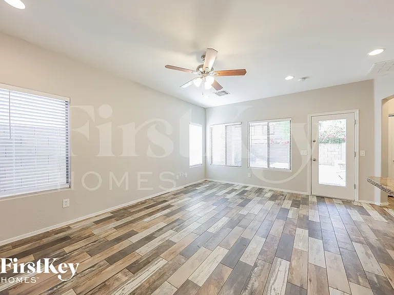 4621 W Fortune Dr — Photo 7