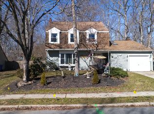 104 Lavenham Ct, Toms River, NJ 08755