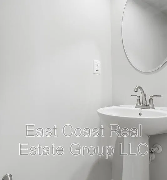 105 Dripping Spring Dr — Photo 17