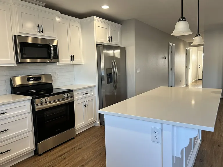 H 107 Grant Dr — Photo 4