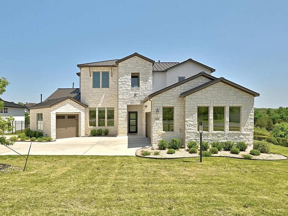 4809 Serene Hills Dr