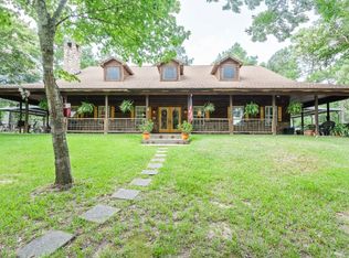 4621 Lakewood Dr, Kountze, TX 77625