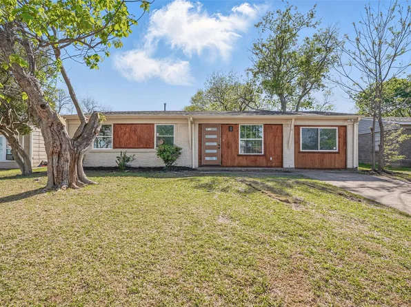 4515 San Marcus Dr, Mesquite, TX 75150