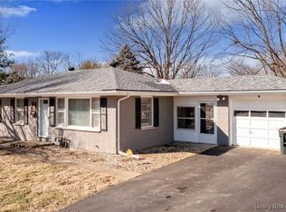 1015 Woodside Dr, New Albany, IN 47150