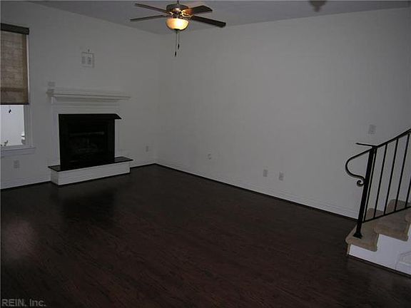 3rd image of 1106 Mediterranean Ave