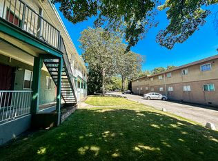3498 Lovat Ave #3, Saanich, BC