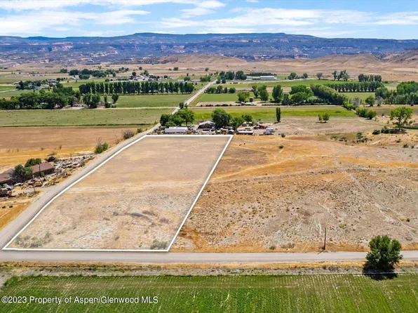1315 12 1/4 Rd, Loma, CO 81524