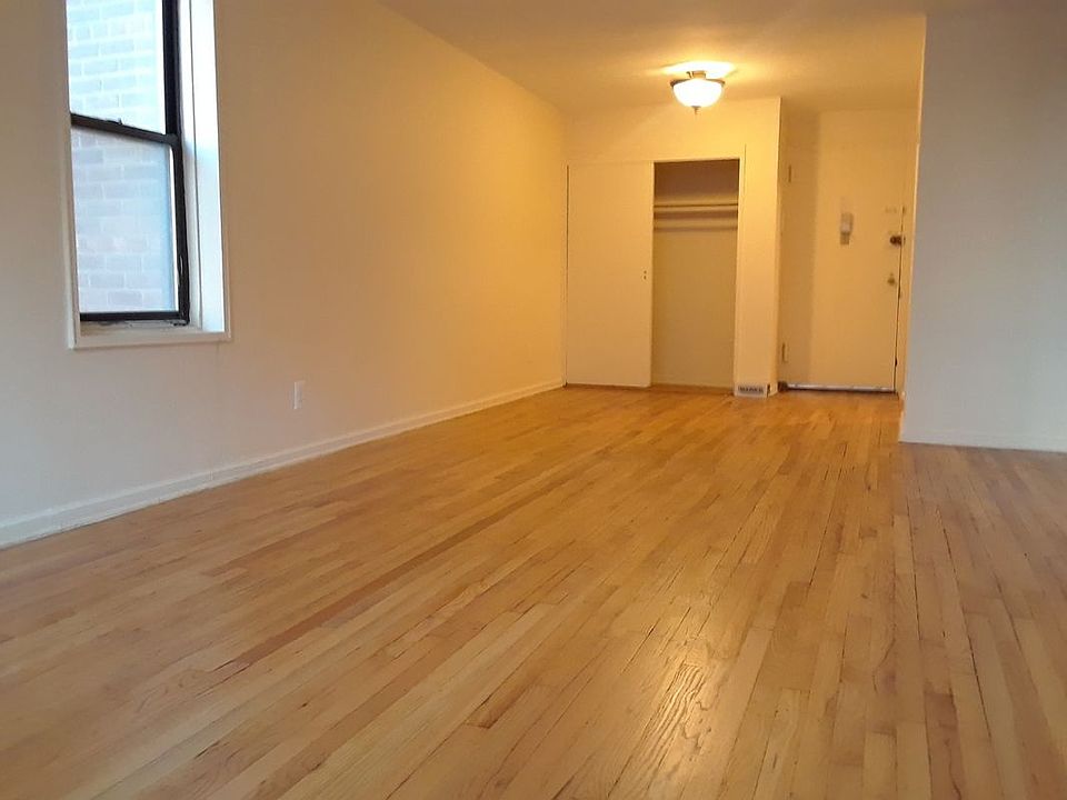 1st image of 9135 193rd St APT 2A