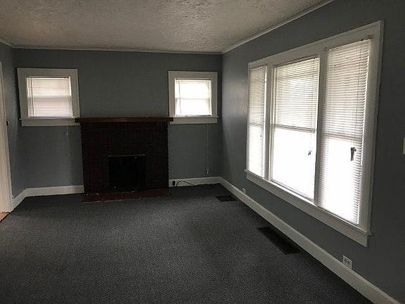 2nd image of 559 Garfield Pl