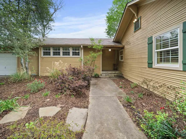 711 S Prairieville St, Athens, TX 75751